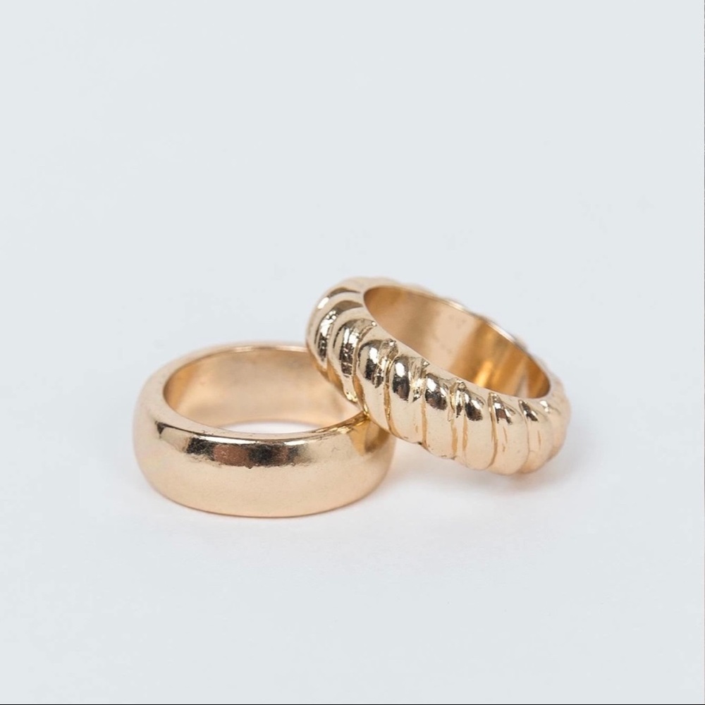 Gold Ring Set